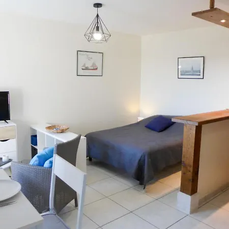 Apartment Le Capricorne By Interhome